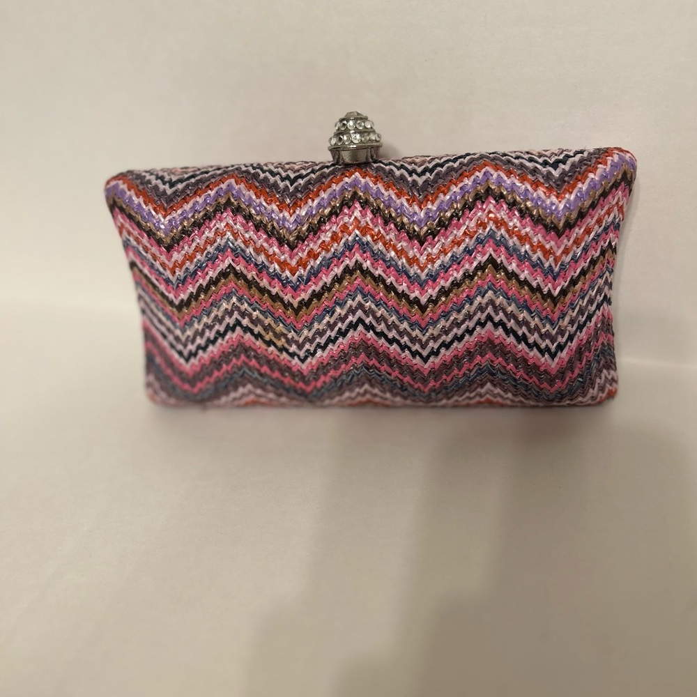 Multicolor Chevron Clutch